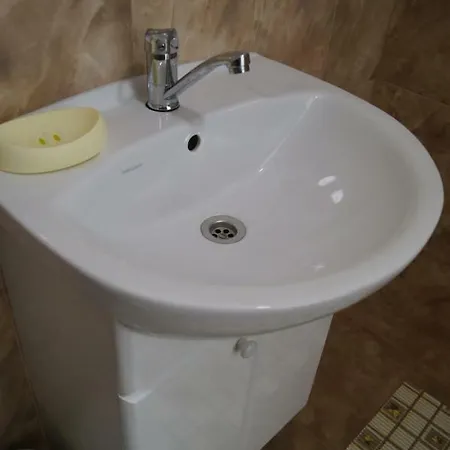 Appartments Near 7 Km 5001155 Guest house